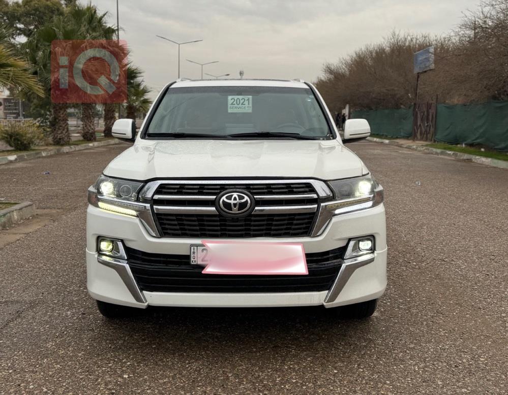 تويوتا لاندكروزر